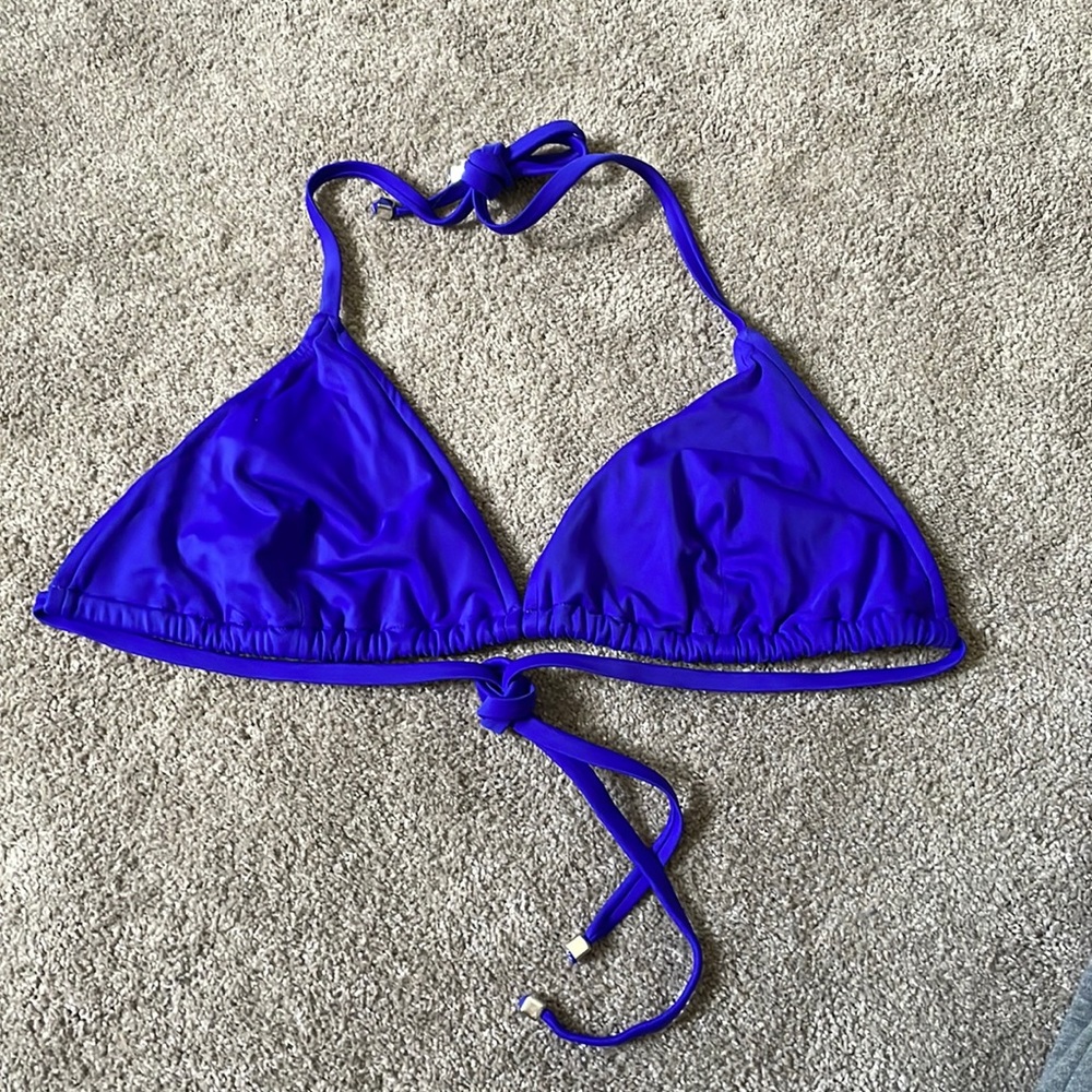 VENUS bikini top